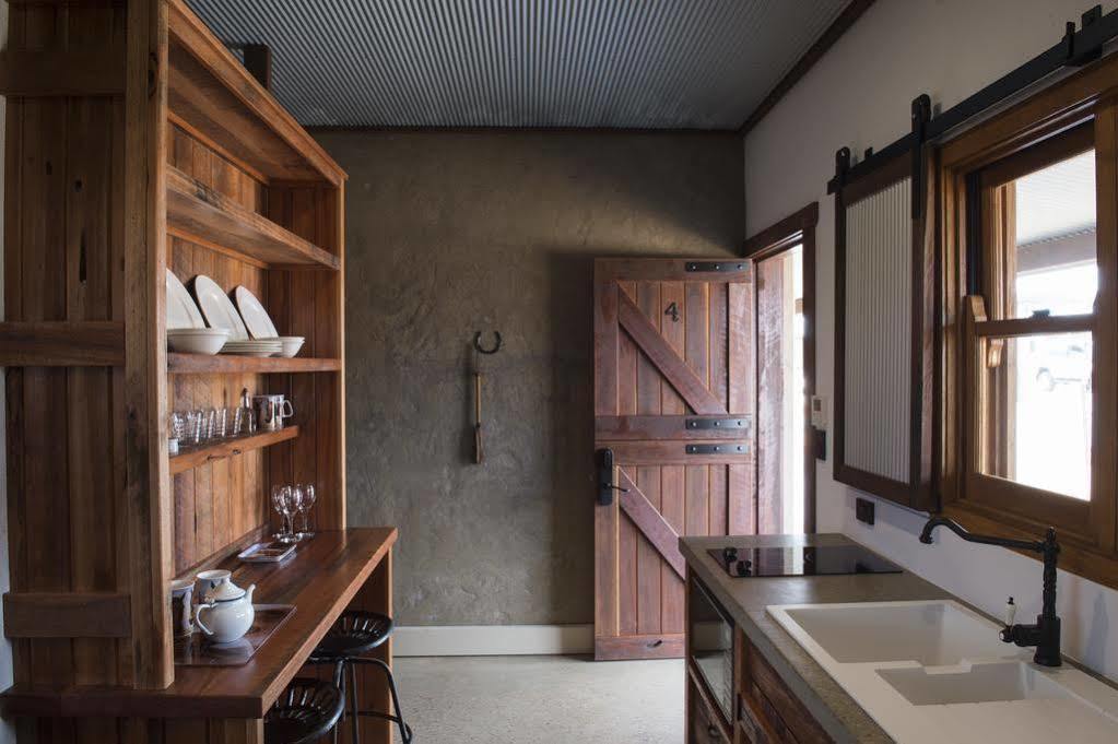Villa Saltbush Retreat Longreach Esterno foto